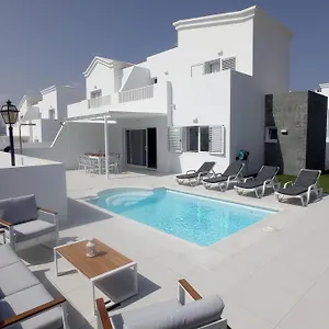 villa-trafalgar-magnifica-casa-en-la-costa-ideal-para.in-canary-islands.com/
