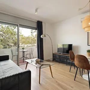 ola-living-poble-nou-beach.catalonia-hotels.com/